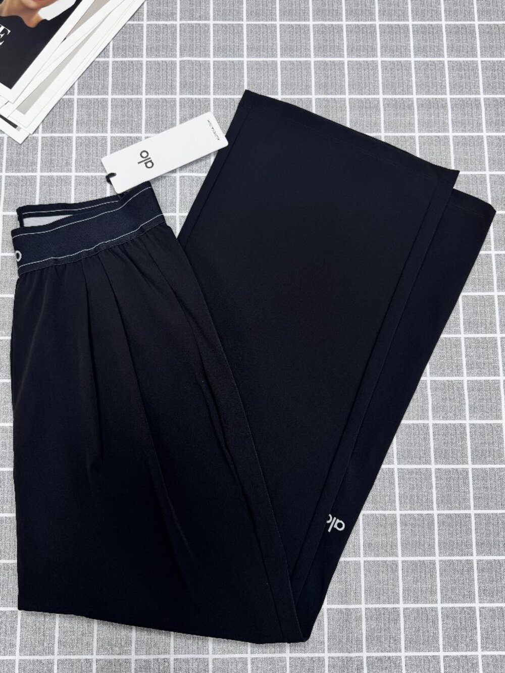 🙆‍♀️💞ALO Yoga (Regular) Women’s Black Casual Straight Leg quick-drying Pants